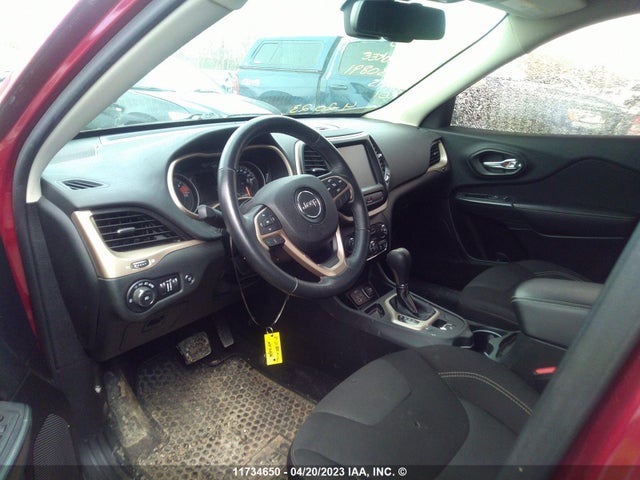 1C4PJLCB1GW230891 Jeep Cherokee Latitude