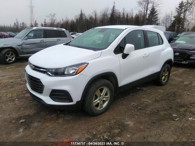 Chevrolet TRAX LS 2019 3GNCJNSB1KL153991 Image 2