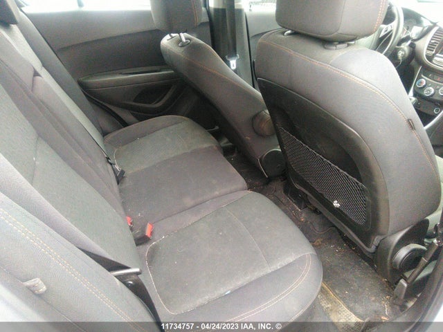 Chevrolet TRAX LS 2019 3GNCJNSB1KL153991 Image 9