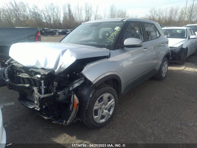 Hyundai Venue Se 2022 KMHRB8A34NU204806 Image 2