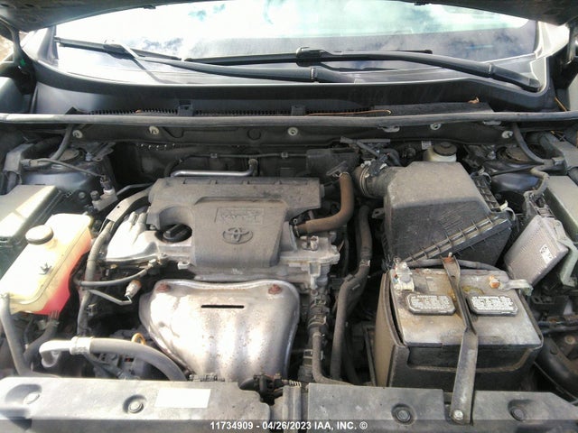 Toyota RAV4 LE 2016 2T3BFREV4GW426750 Image 12