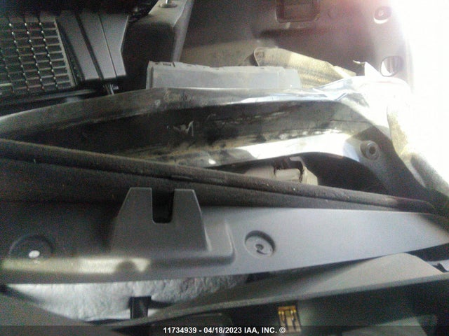 Chevrolet EQUINOX LT 2020 2GNAXVEX7L6221679 Image 4