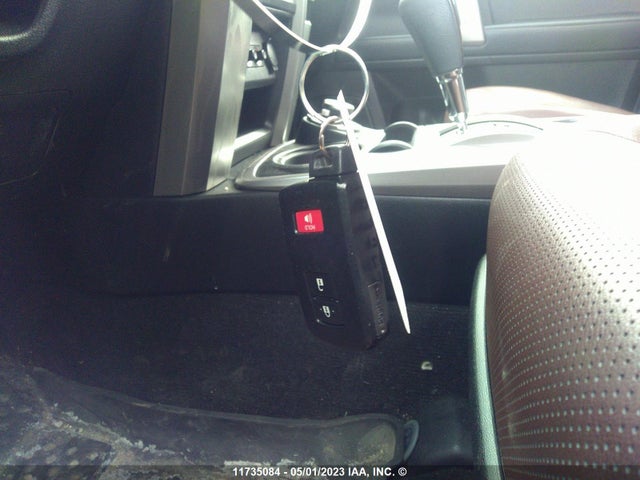 Toyota 4RUNNER 2020 JTEBU5JR9L5801732 Image 3