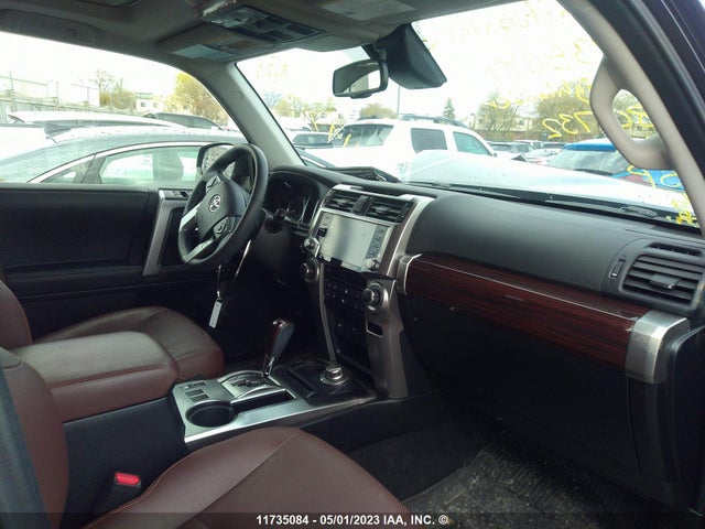 Toyota 4RUNNER 2020 JTEBU5JR9L5801732 Image 6