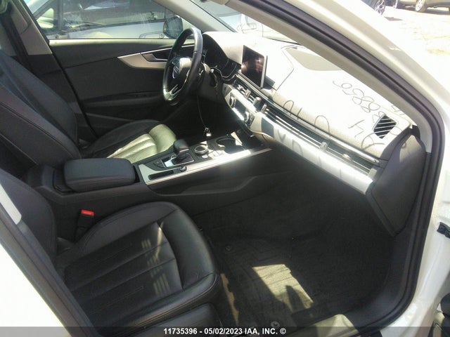 WAUHMAF41HN038856 Audi A4 Progressiv