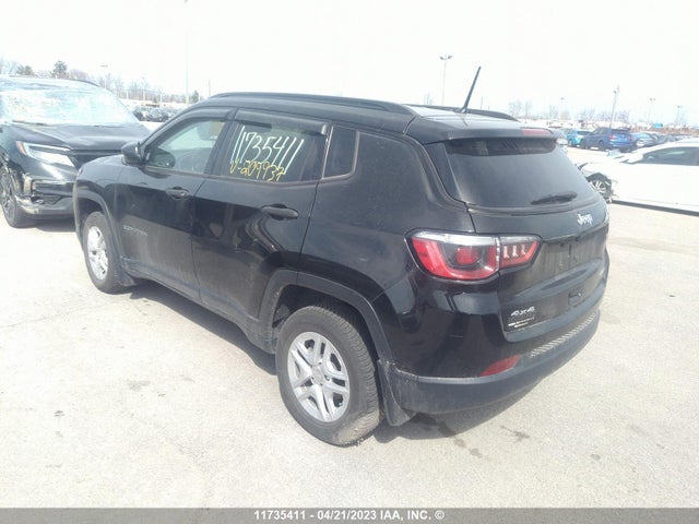 3C4NJDAB8JT209937 Jeep Compass Sport