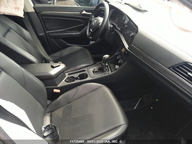 3VWE57BU6KM009640 Volkswagen JETTA SEL