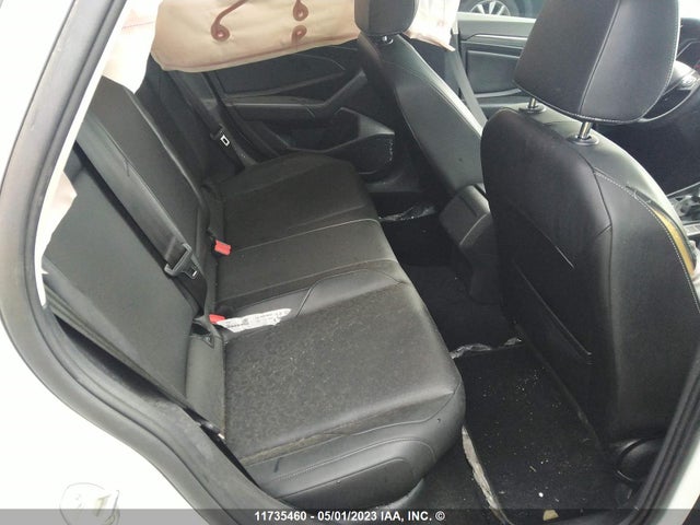 3VWE57BU6KM009640 Volkswagen JETTA SEL