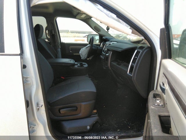 3C6RR7LG4NG338025 RAM 1500 Classic Slt