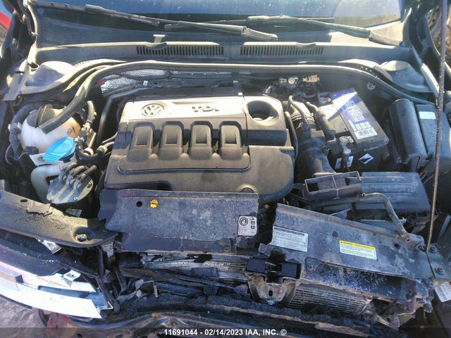 3VWWA7AJ0FM301992 Volkswagen JETTA TDI