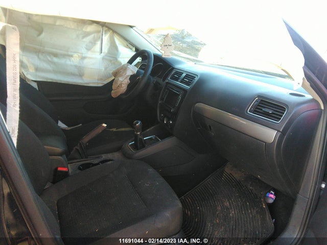 3VWWA7AJ0FM301992 Volkswagen JETTA TDI