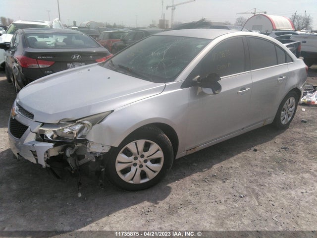 Chevrolet Cruze 1lt 2014 1G1PC5SB3E7106502 Image 2