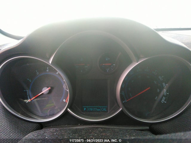 Chevrolet Cruze 1lt 2014 1G1PC5SB3E7106502 Image 8