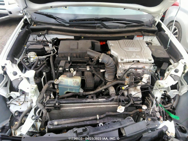 JA4J24A50JZ620080 Mitsubishi Outlander Se/gt