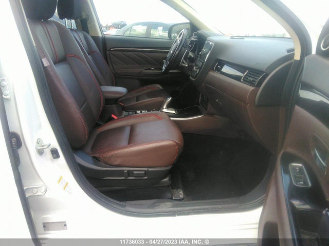 JA4J24A50JZ620080 Mitsubishi Outlander Se/gt