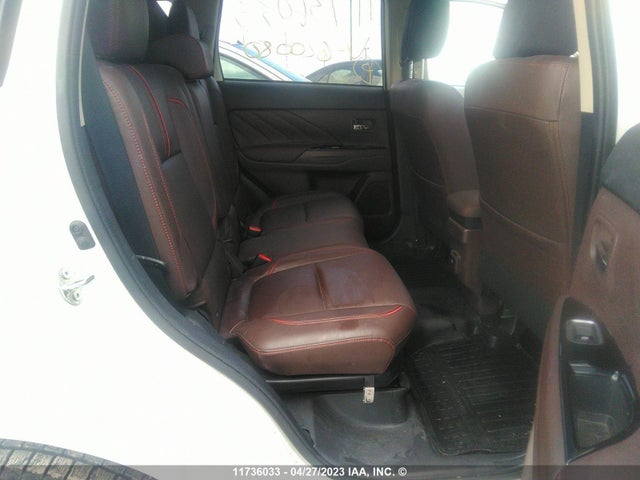 JA4J24A50JZ620080 Mitsubishi Outlander Se/gt
