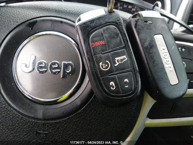 1C4PJMBSXHW587110 Jeep Cherokee Trailhawk