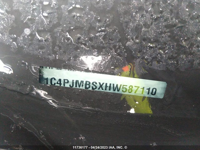 1C4PJMBSXHW587110 Jeep Cherokee Trailhawk