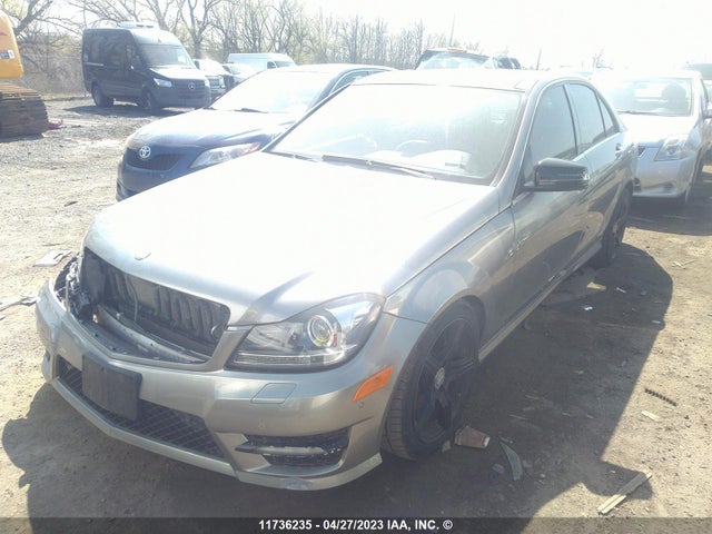 2012 Mercedes-benz C 350 4matic მანქანა იყიდება აუქციონზე, vin: WDDGF8JB3CA605968, აუქციონის ნომერი: 11736235
