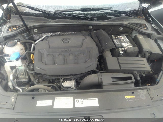 1VWBA7A35JC017512 Volkswagen PASSAT SE