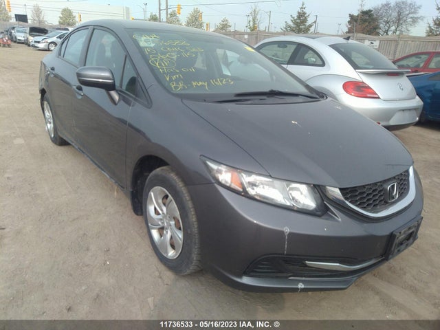 2015 2HGFB2F47FH060115 main image