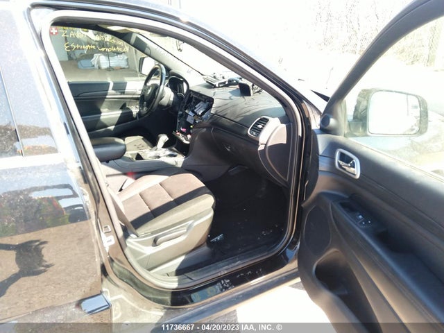 1C4RJFAG6MC541271 Jeep Grand Cherokee Laredo