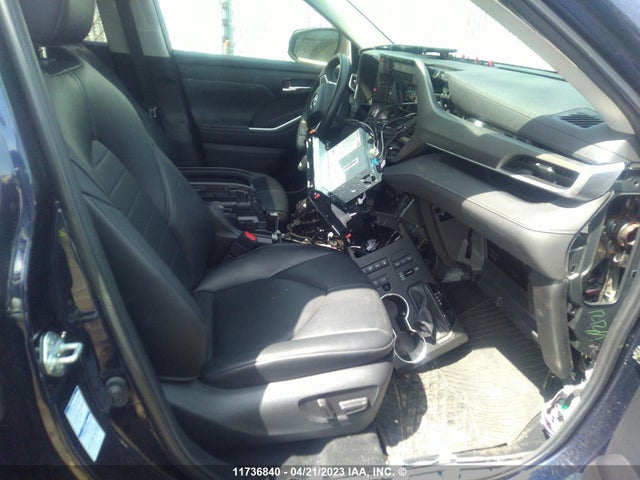 Toyota Highlander Xle 2022 5TDGZRBH2NS565124 Image 5