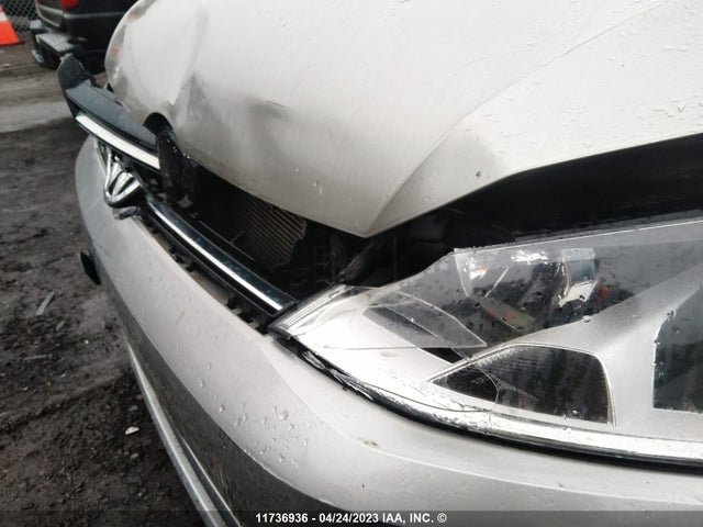 3VW217AU9HM044360 Volkswagen Golf S/wolfsburg/se/sel