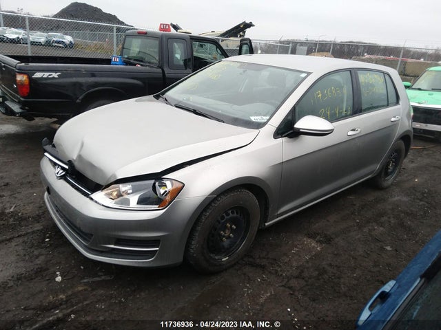 3VW217AU9HM044360 Volkswagen Golf S/wolfsburg/se/sel