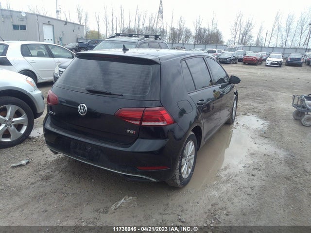11736946 :رقم المزاد ، 3VWG17AU1JM281727 vin ، 2018 Volkswagen Golf Trendline/comfortline مزاد بيع