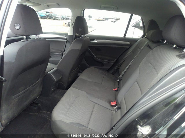 11736946 :رقم المزاد ، 3VWG17AU1JM281727 vin ، 2018 Volkswagen Golf Trendline/comfortline مزاد بيع