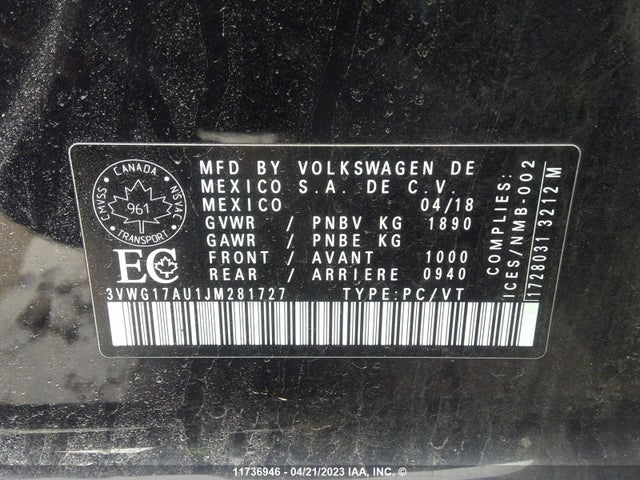 11736946 :رقم المزاد ، 3VWG17AU1JM281727 vin ، 2018 Volkswagen Golf Trendline/comfortline مزاد بيع