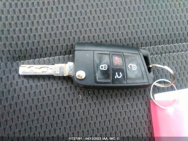 3VW117AU5GM047606 Volkswagen GOLF S