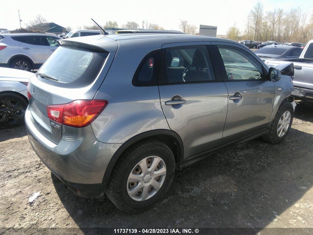 JA4AH3AU4GZ605462 Mitsubishi Rvr Se/es