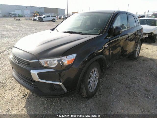 JA4AJ3AU3HZ600999 Mitsubishi RVR SE