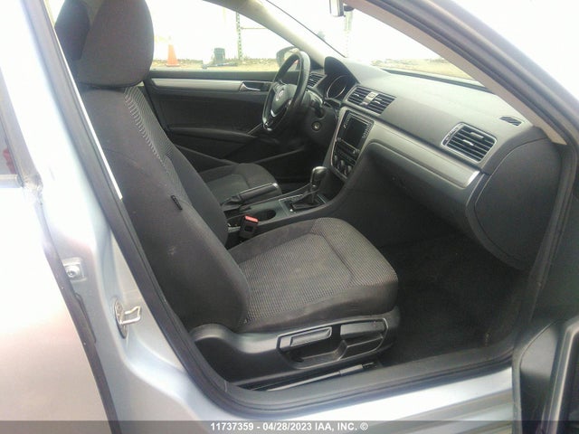 Volkswagen PASSAT 2018 1VWAA7A30JC027215 Image 6