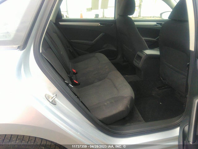 Volkswagen PASSAT 2018 1VWAA7A30JC027215 Image 9