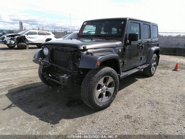 1C4BJWEG8HL708960 Jeep Wrangler Unlimited Sahara