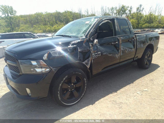 1C6RR7FG7NS229529 RAM 1500 Classic Express