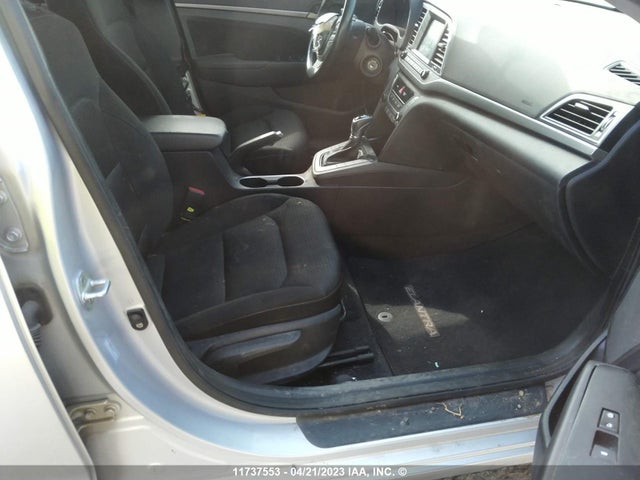 Hyundai Elantra Se/value/limited 2017 KMHD84LF3HU399357 Image 6