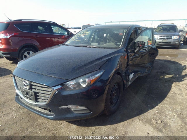 Mazda Mazda3 Gs 2018 3MZBN1V79JM252458 Image 2