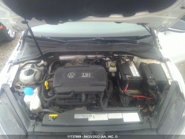 WVWWF7AU2HW015028 Volkswagen Golf R