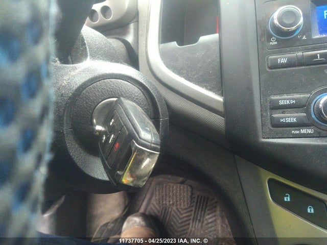 Chevrolet SONIC LS 2014 1G1JA5EH9E4237902 Image 3
