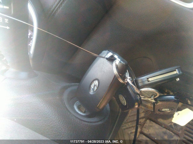 Hyundai Santa Fe Se 2019 5NMS2CAD3KH104619 Image 3