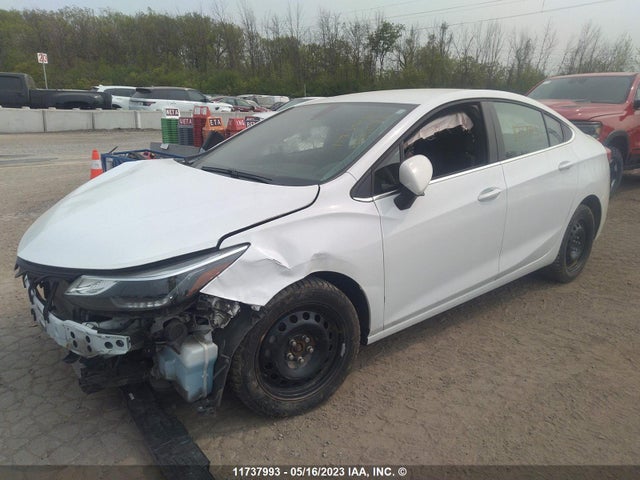 Chevrolet CRUZE LT 2019 1G1BE5SM4K7113637 Image 2