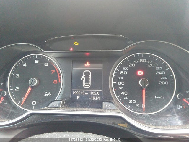 WAUBFCFL2FN003453 Audi A4 Komfort Plus