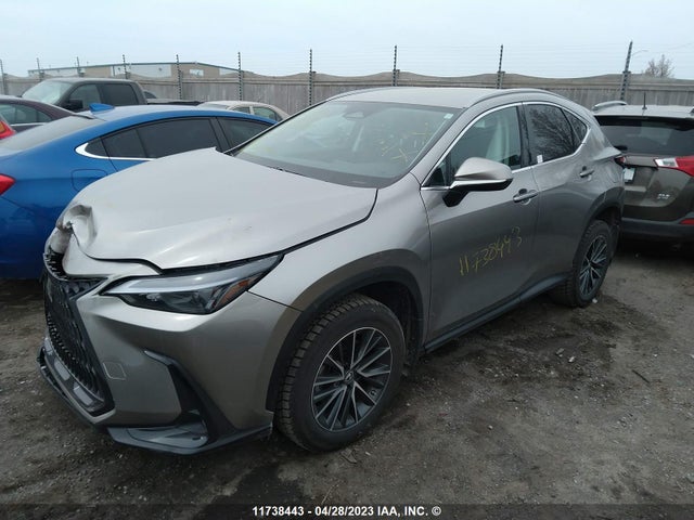 2T2ADCEZ4PC002847 Lexus NX 250