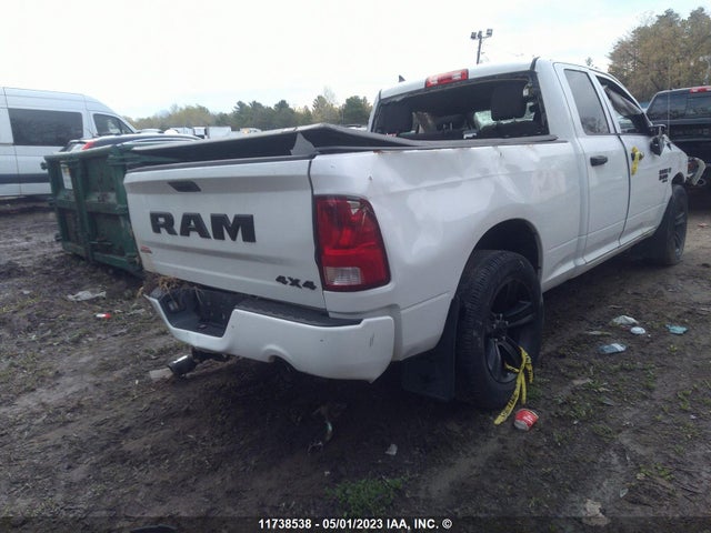 1C6RR7FT8KS734682 RAM 1500 Classic Express