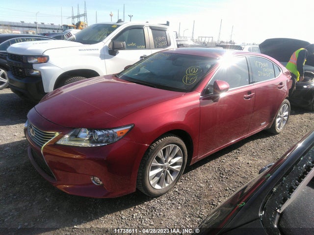 JTHBW1GG0F2077978 Lexus ES 300H