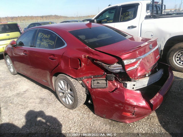JTHBW1GG0F2077978 Lexus ES 300H